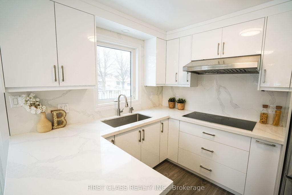 Photo of 12 Radford Crescent, Markham, ON L3P 4A1 (MLS # N12858904)
