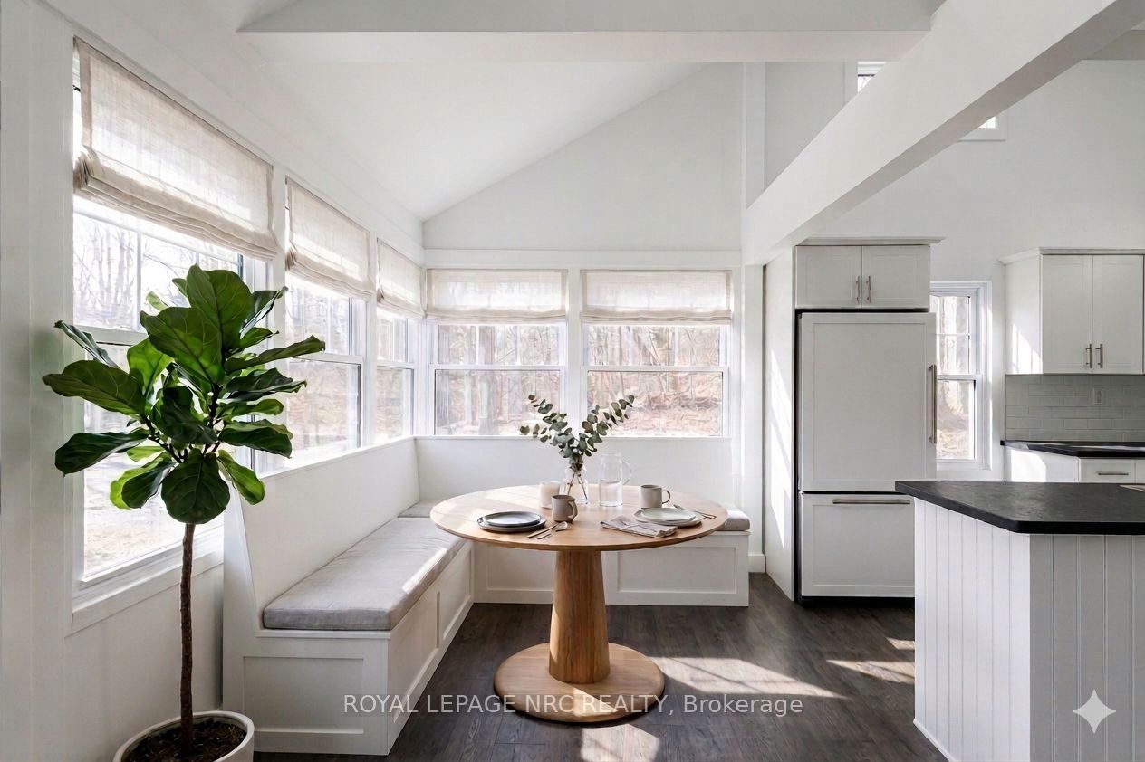 212 Holloway Bay Road