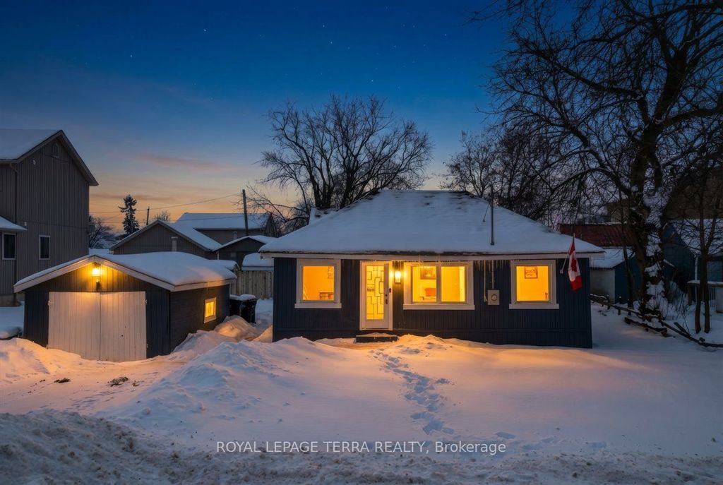 Photo of 999 Ewart Street, Innisfil, ON L0L 1C0 (MLS # N12694042)