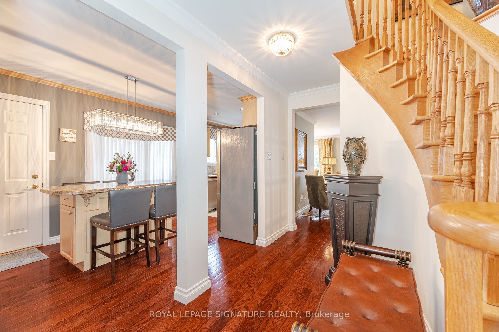 1575 Dewberry Crescent