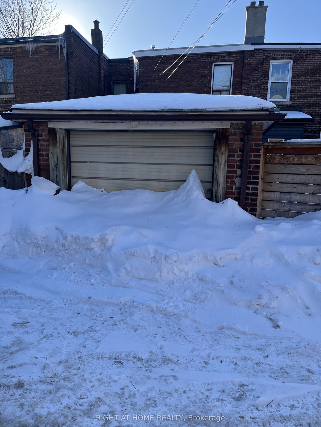 Photo of 33 Symington Avenue, Toronto, ON M6P 3W2 (MLS # W12795674)
