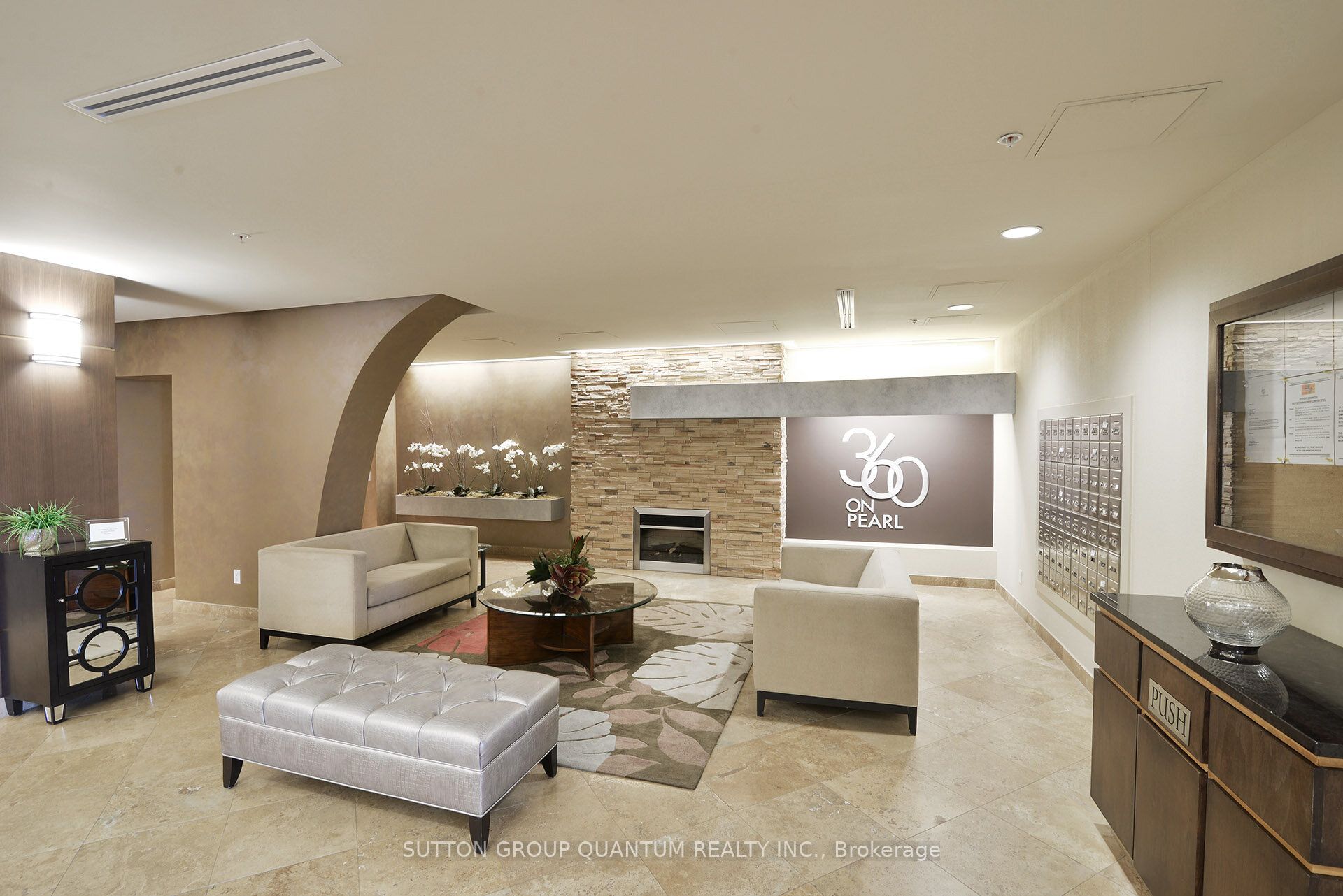 360 Pearl Street PH2