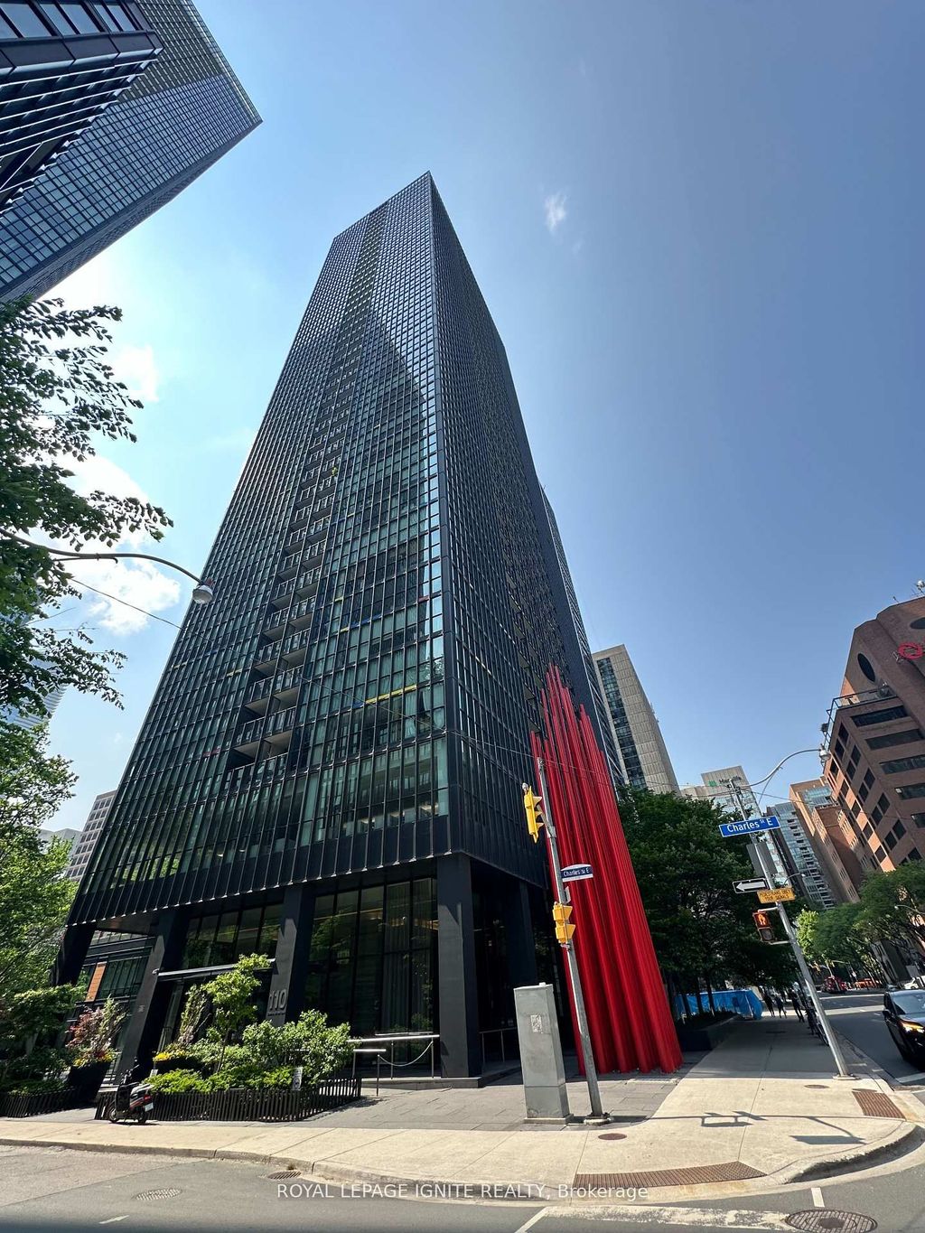 Photo of 110 Charles Street E #1809, Toronto, ON M4Y 1T5 (MLS # C12451640)