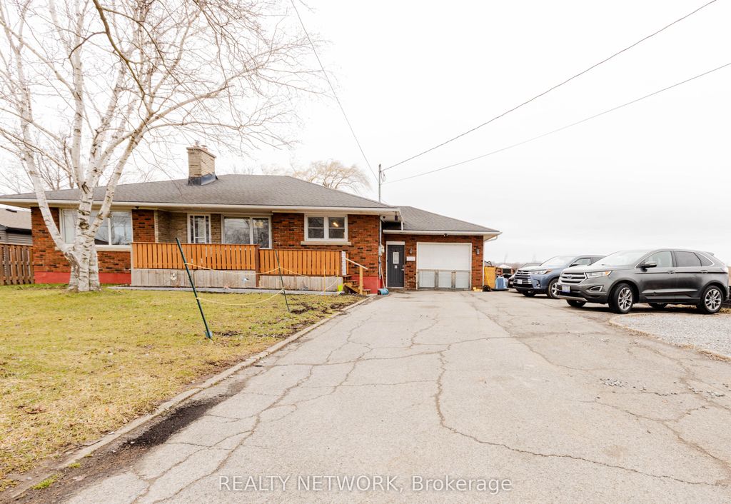 Photo of 452 QUAKER Road, Welland, ON L3C 3G8 (MLS # X12894188)
