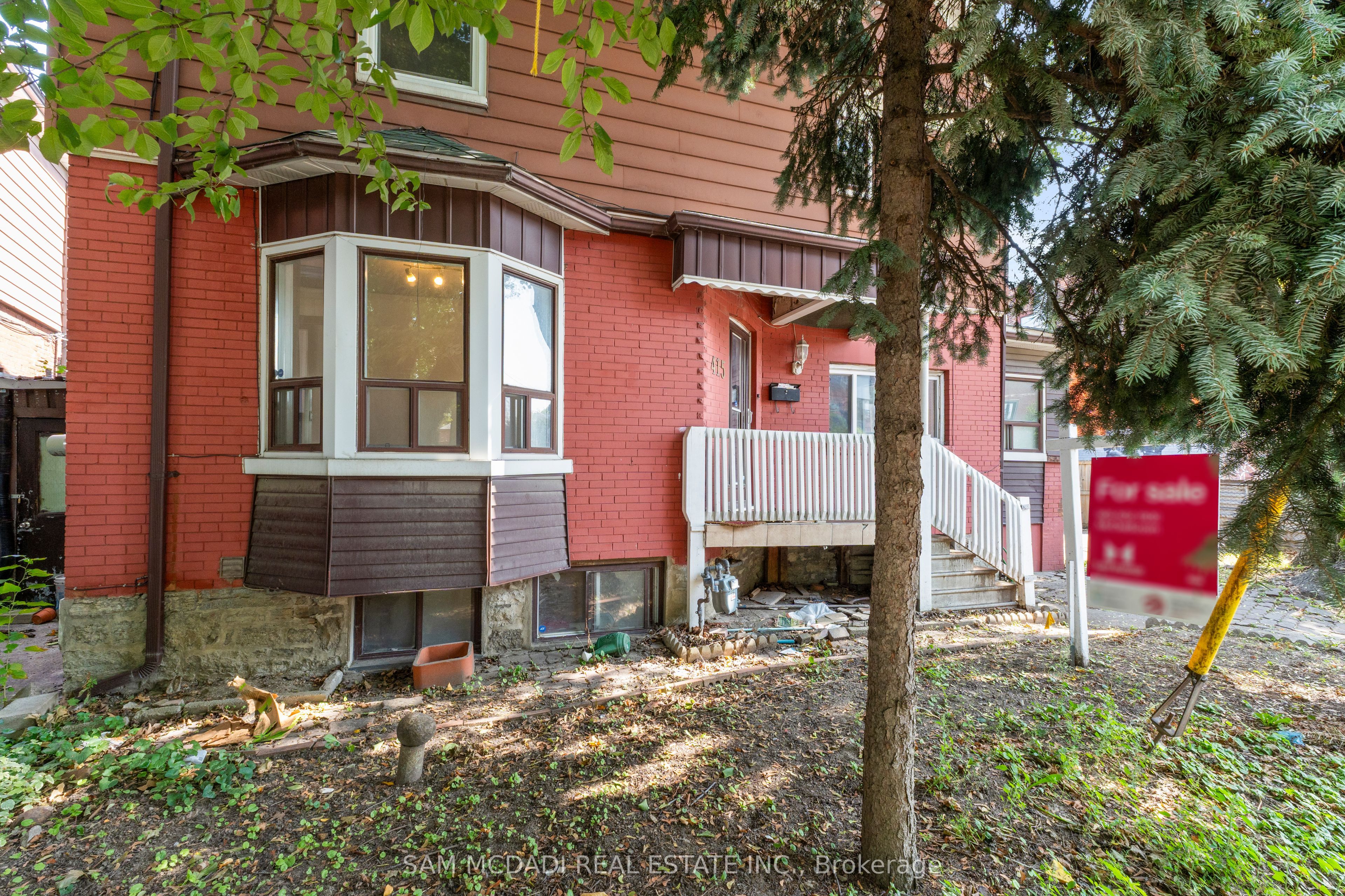415 Crawford Street