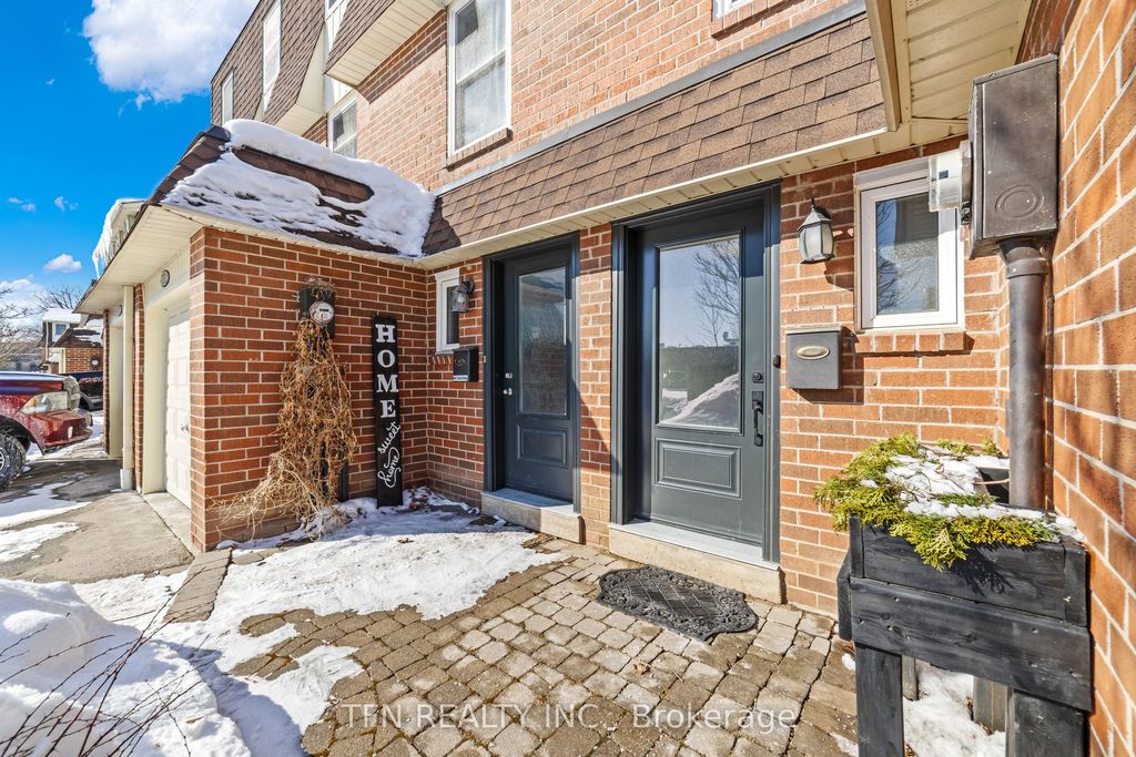 Photo of 30 Heslop Road #21, Milton, ON L9T 1B3 (MLS # W12894714)