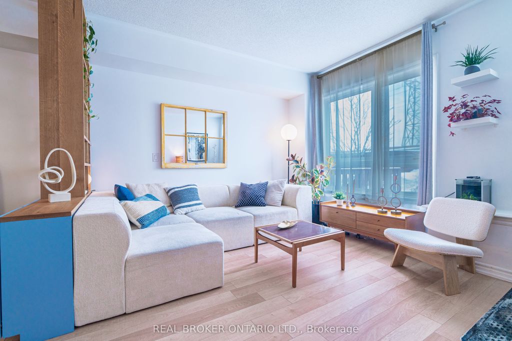 Photo of 104 Caledonia Park Road #2, Toronto, ON M6H 0B1 (MLS # W12781320)
