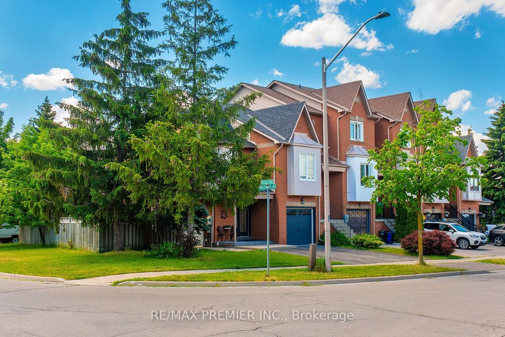 Photo of 2 Prestwick Avenue, Vaughan, ON L6A 2C9 (MLS # N13446208)