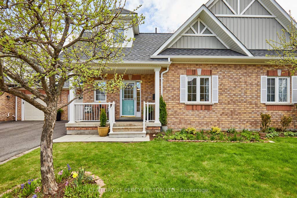 Photo of 7 Gidley Lane #G7, Ajax, ON L1T 4Z7 (MLS # E13660582)