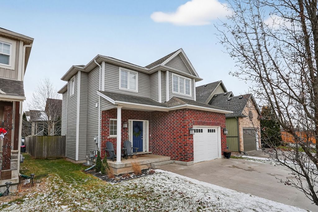 Photo of 22 Riesling Drive, Niagara-on-the-Lake, ON L0S 1J0 (MLS # X12654412)