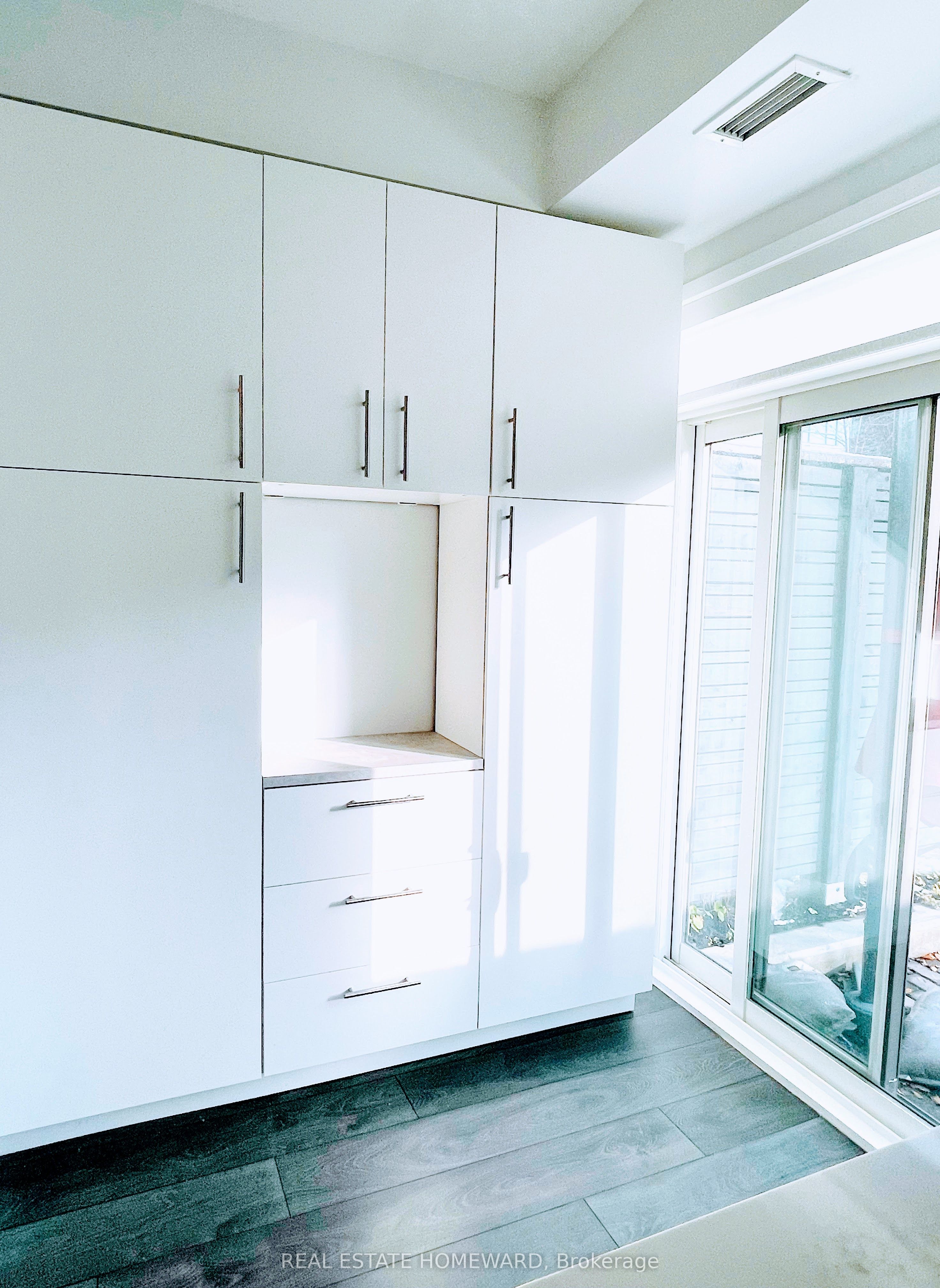 17 St. Bartholomew Street