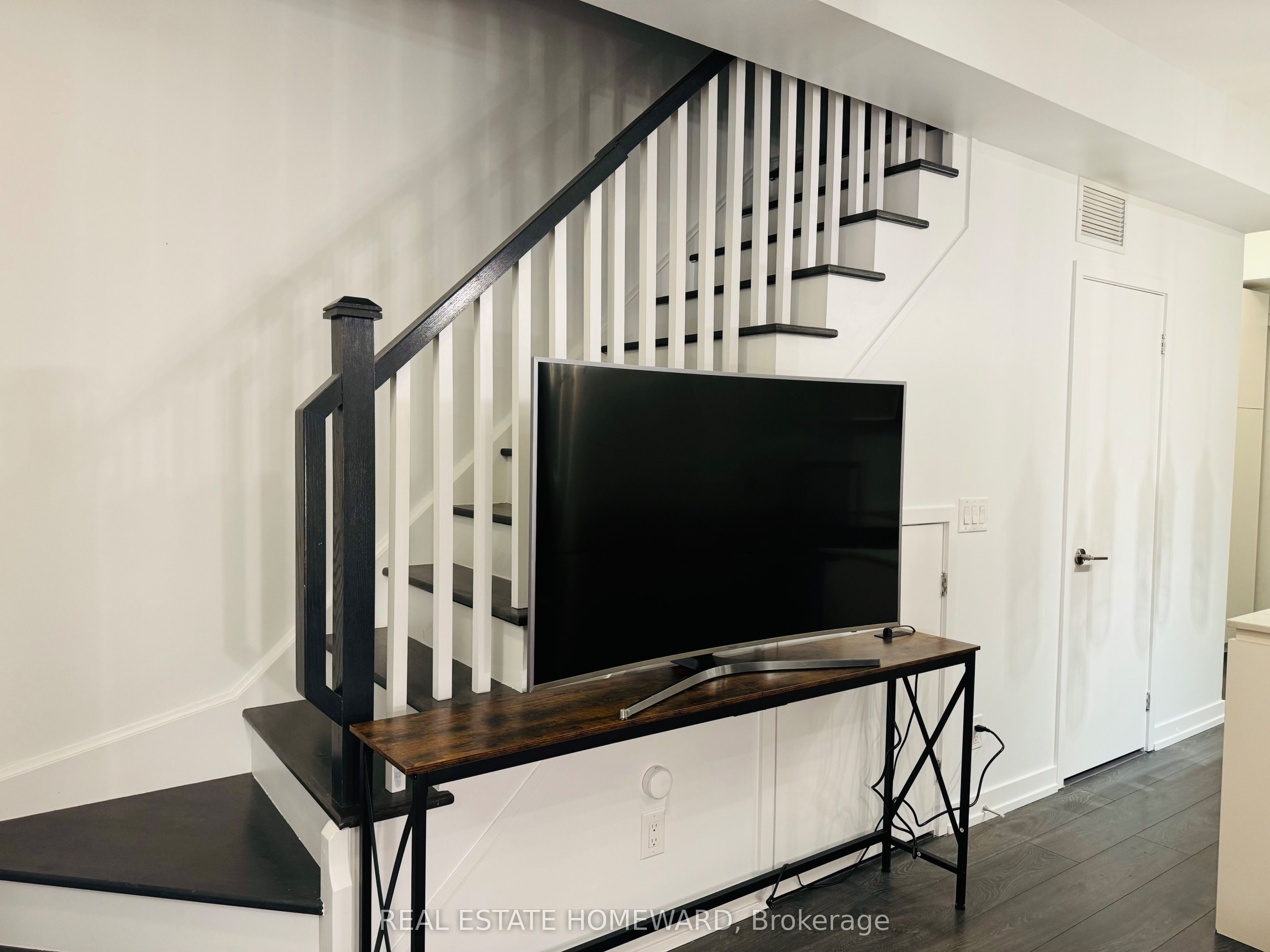 17 St. Bartholomew Street