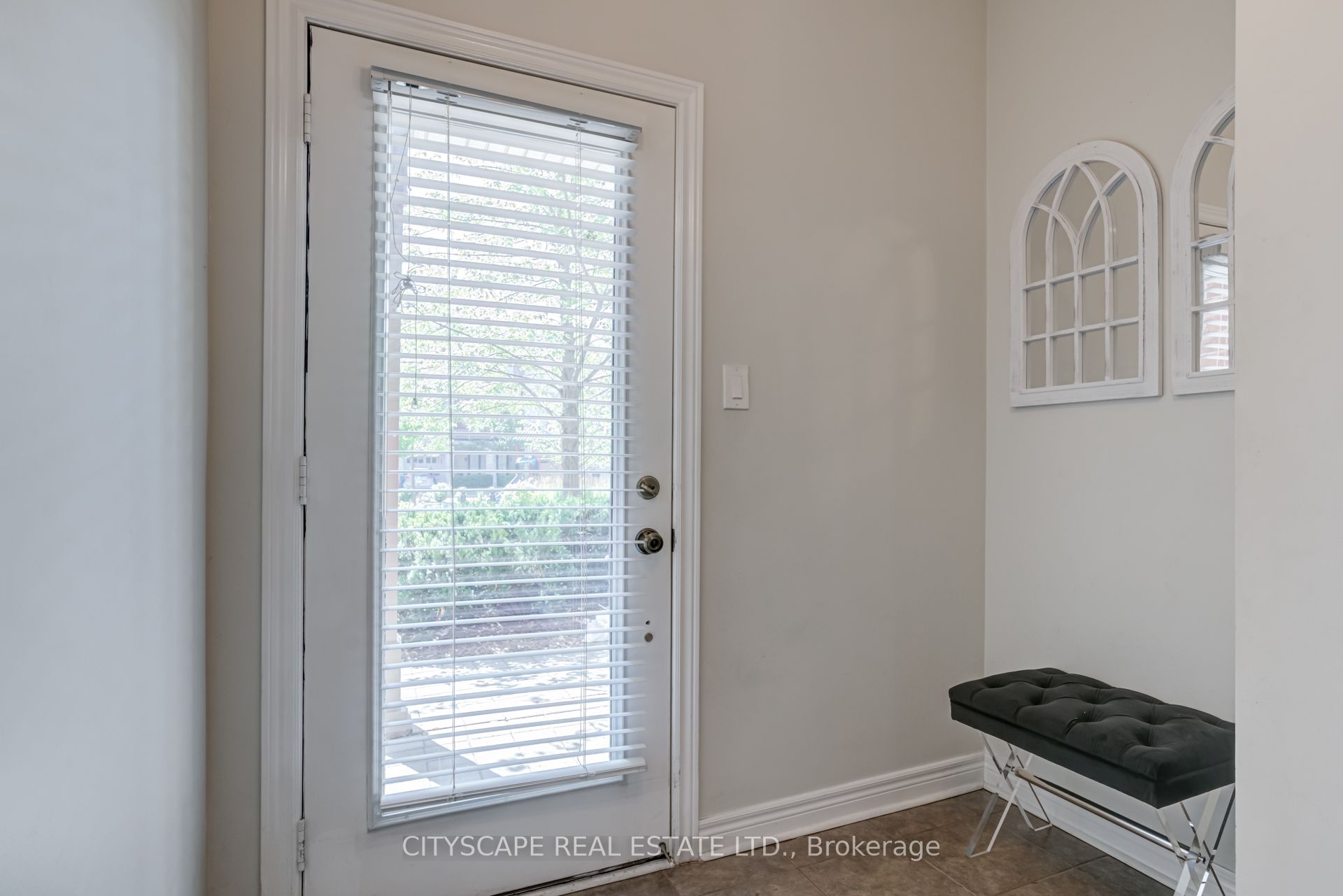 3380 Thomas Street 31