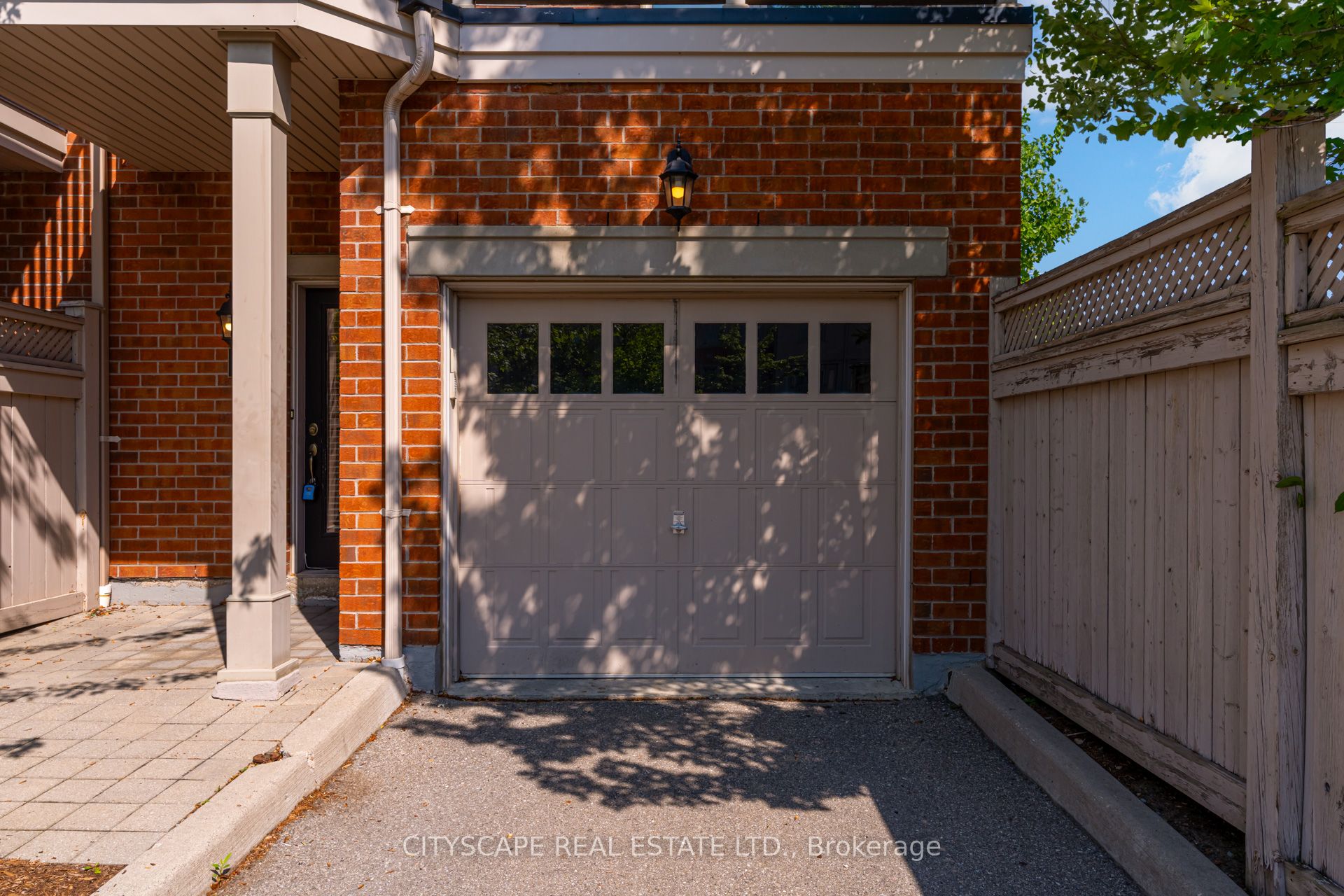 3380 Thomas Street 31