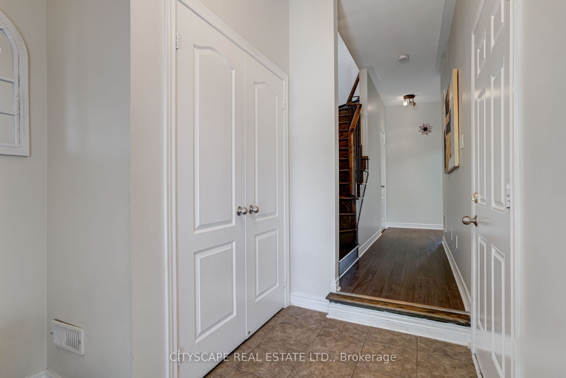 3380 Thomas Street 31