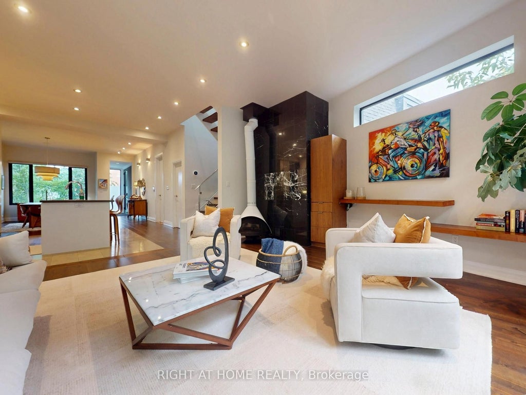 Photo of 386 Rosewell Avenue, Toronto, ON M4R 2B4 (MLS # C13852494)