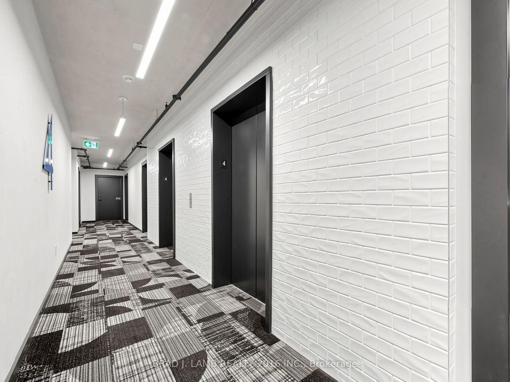 Photo of 284 King Street E #404, Toronto, ON M5A 1K4 (MLS # C13171708)