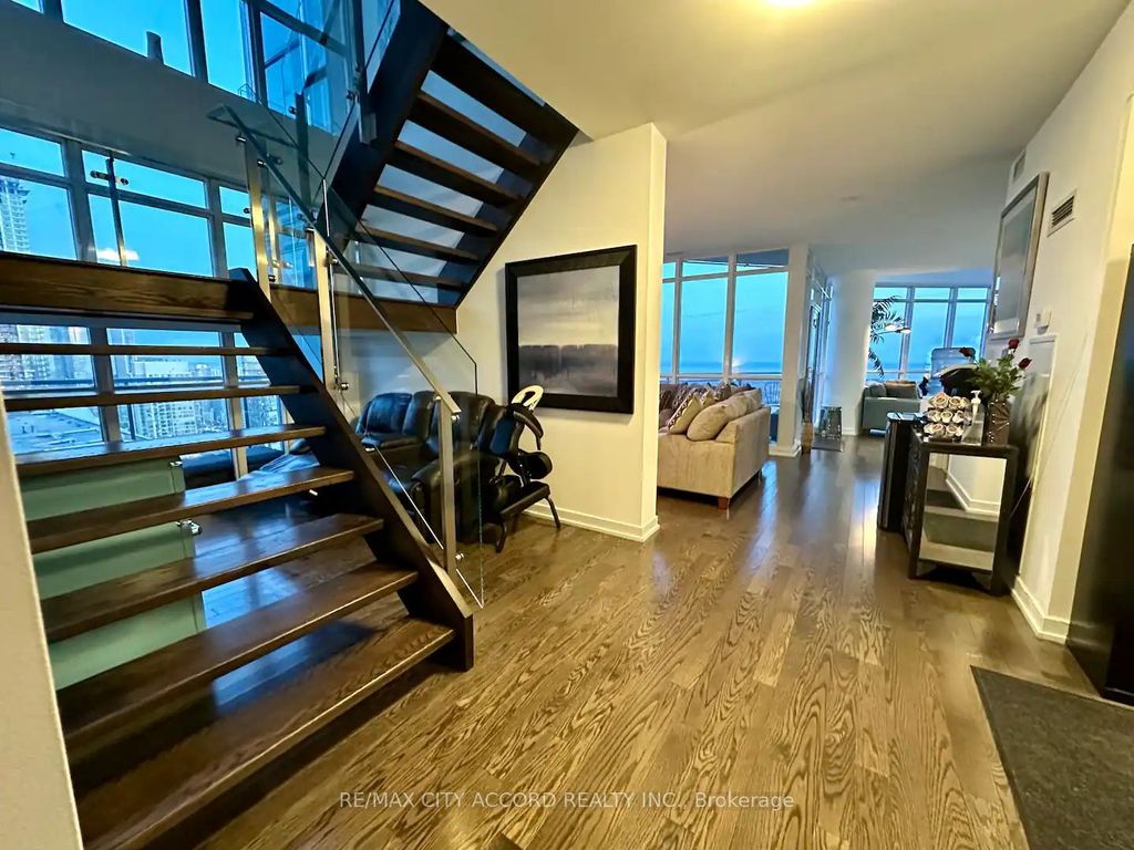 Photo of 21 Iceboat Terrace #PH06, Toronto, ON M5V 4A9 (MLS # C12547148)