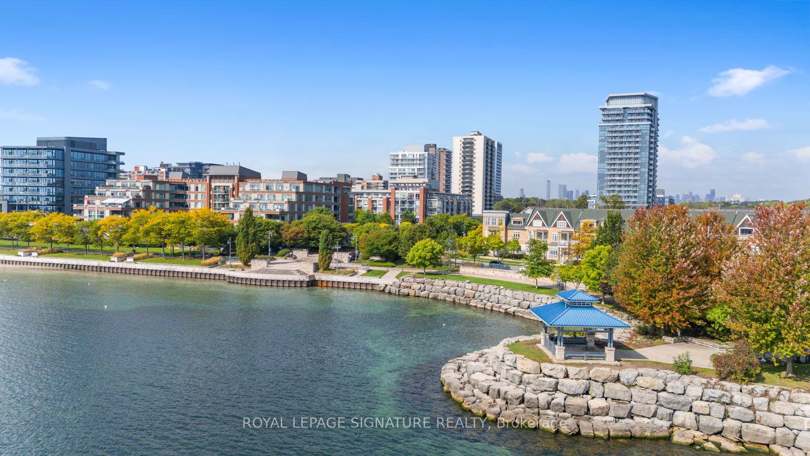 80 Port Street E 407