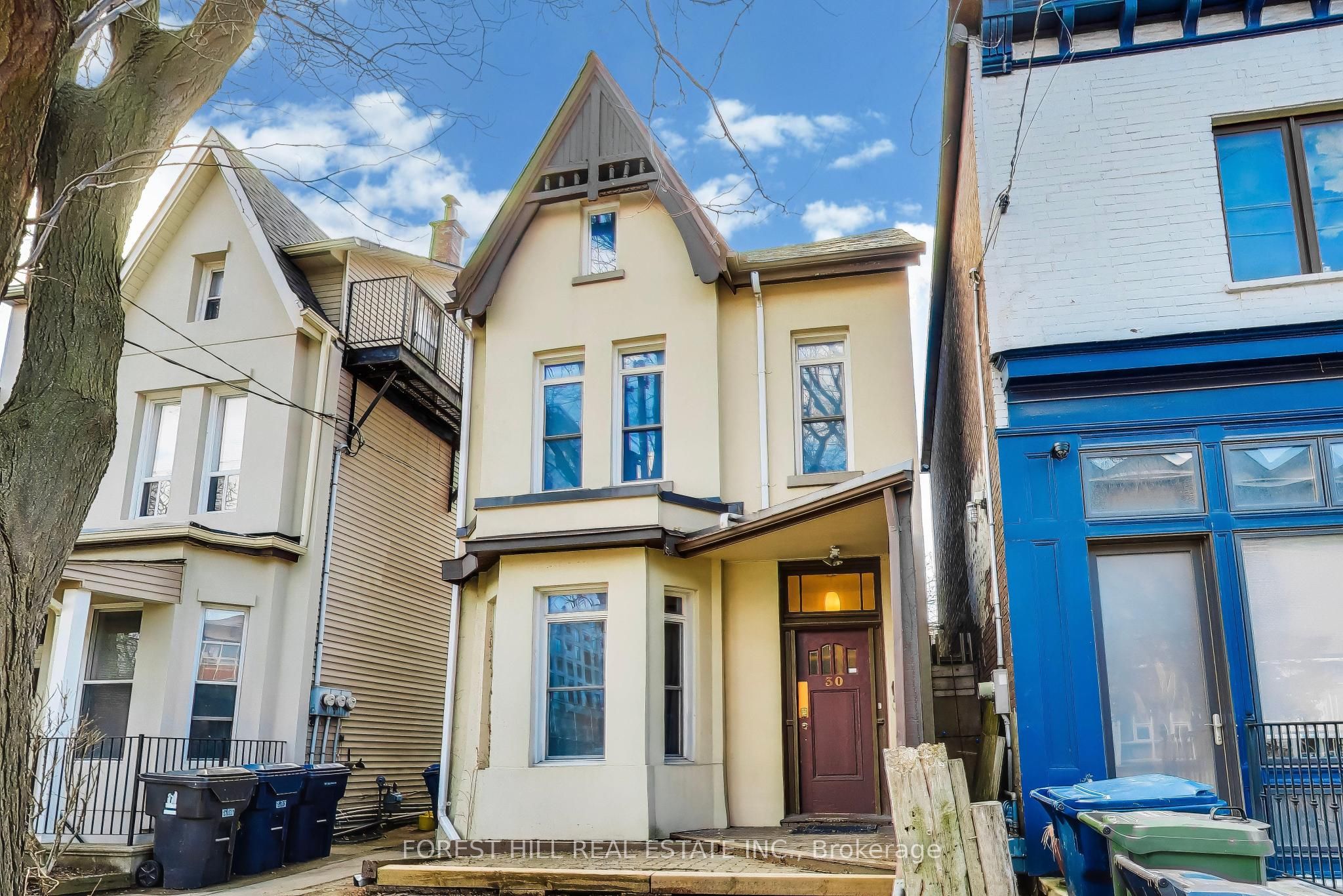 30 Robert Street
