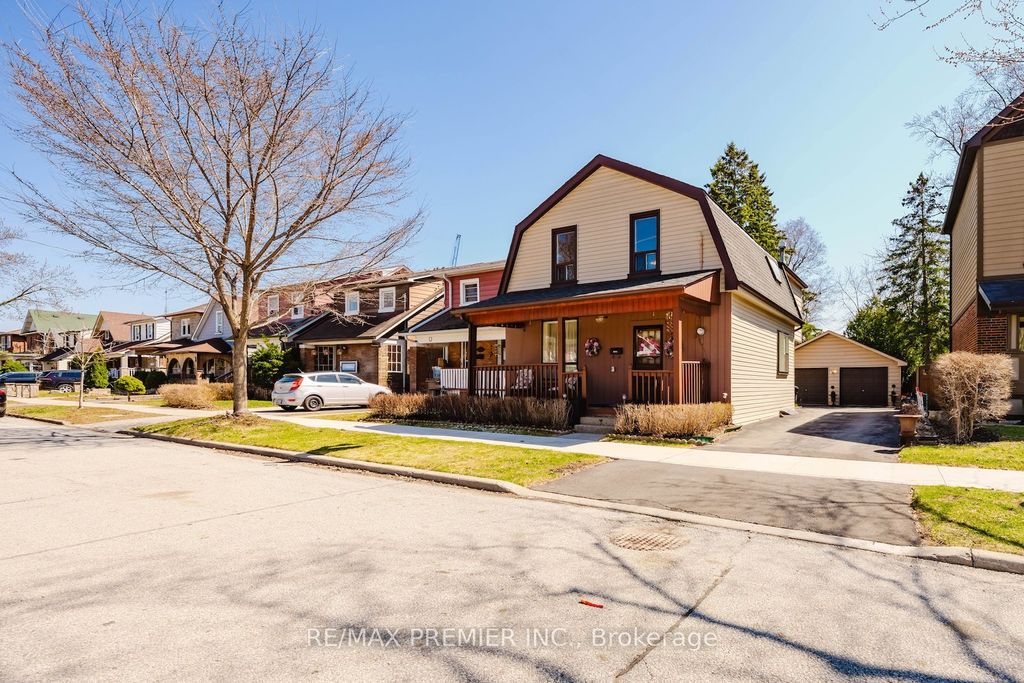 Photo of 23 Lippincott Street W, Toronto, ON M9N 1B3 (MLS # W12978940)