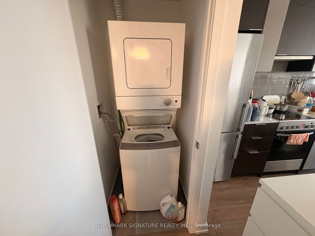 Photo of 203 College Street #605, Toronto, ON M5T 0C8 (MLS # C13038892)
