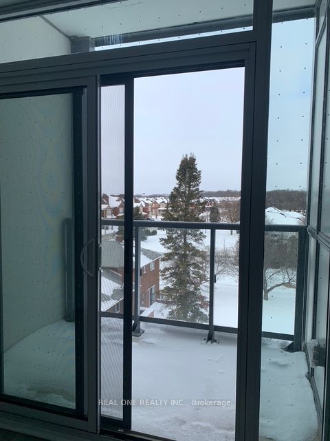 1005 Dundas Street E 529