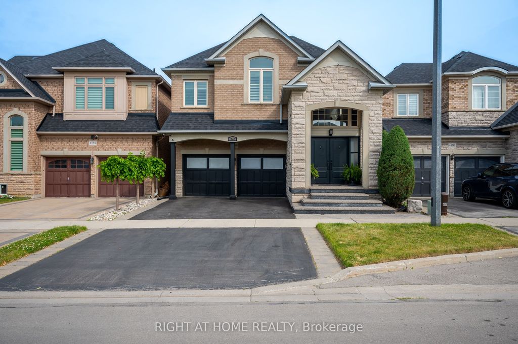 Photo of 4789 Thomas Alton Boulevard, Burlington, ON L7M 0K4 (MLS # W12816764)