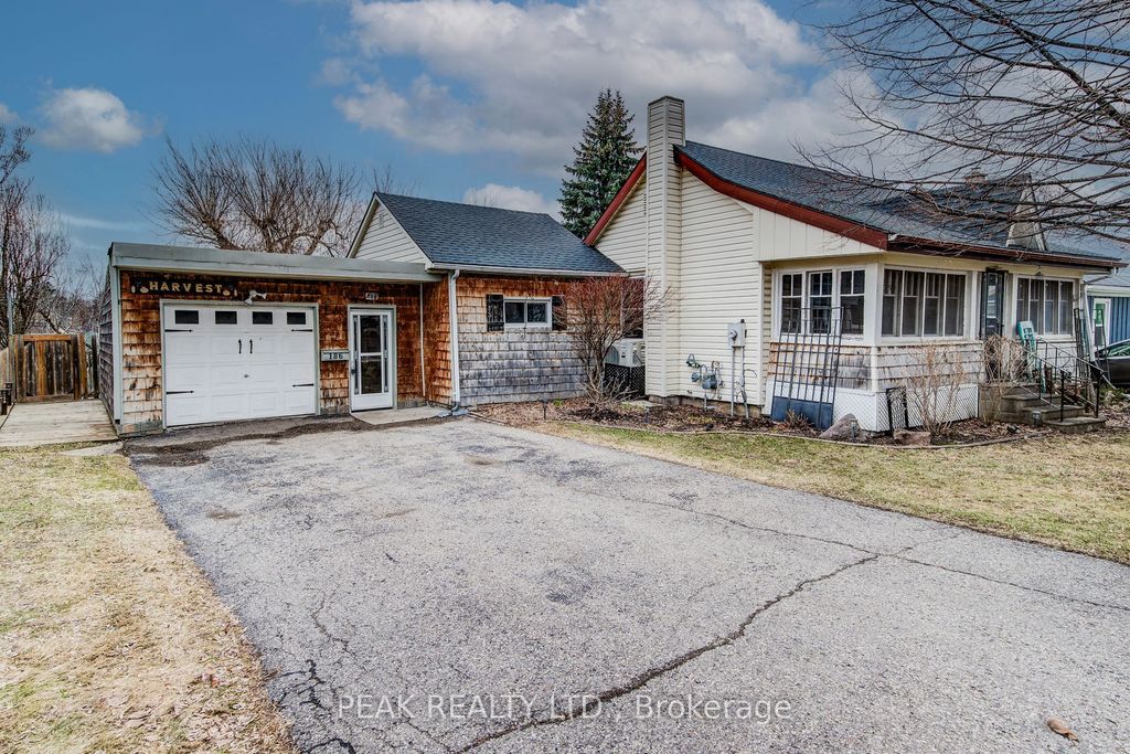 Photo of 186 Norwich Avenue, Woodstock, ON N4S 3V6 (MLS # X12916616)