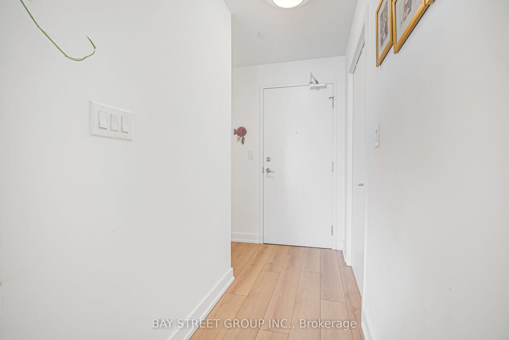 Photo of 62 Forest Manor Road #1706, Toronto, ON M2J 0B6 (MLS # C12703790)