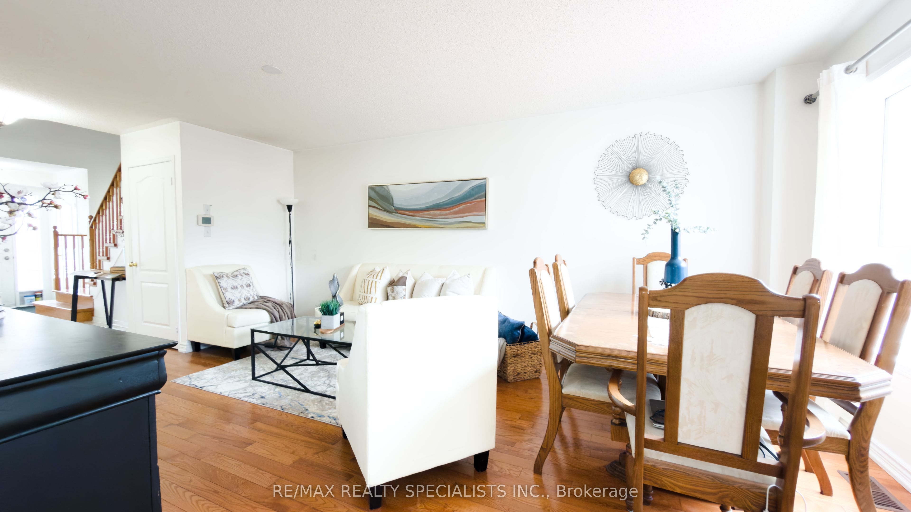 32 Feather Reed Way
