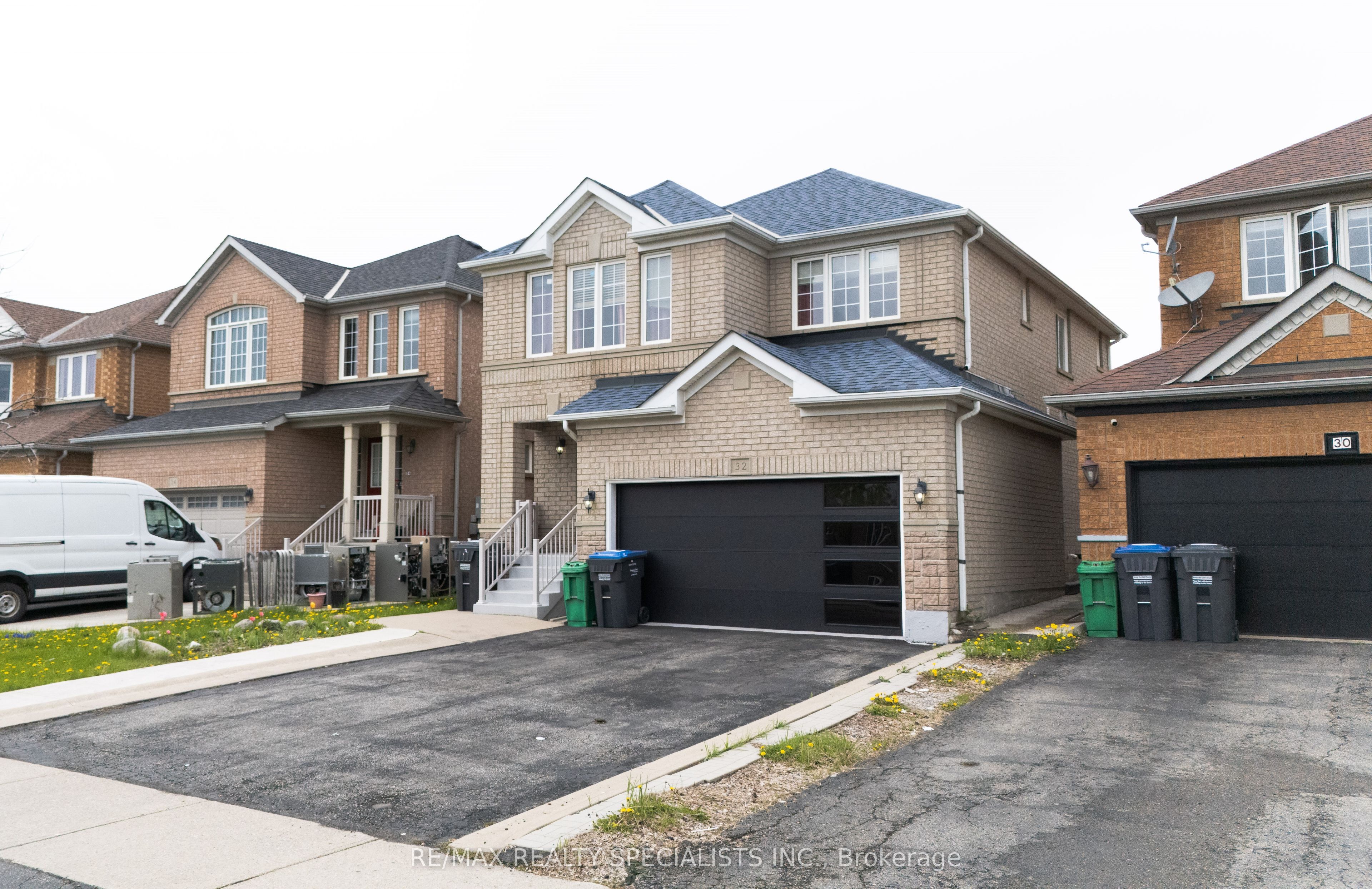 32 Feather Reed Way