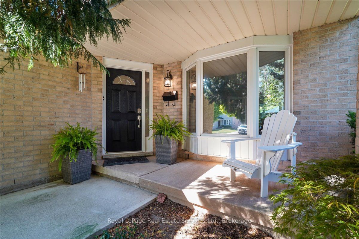 471 Deerhurst Drive