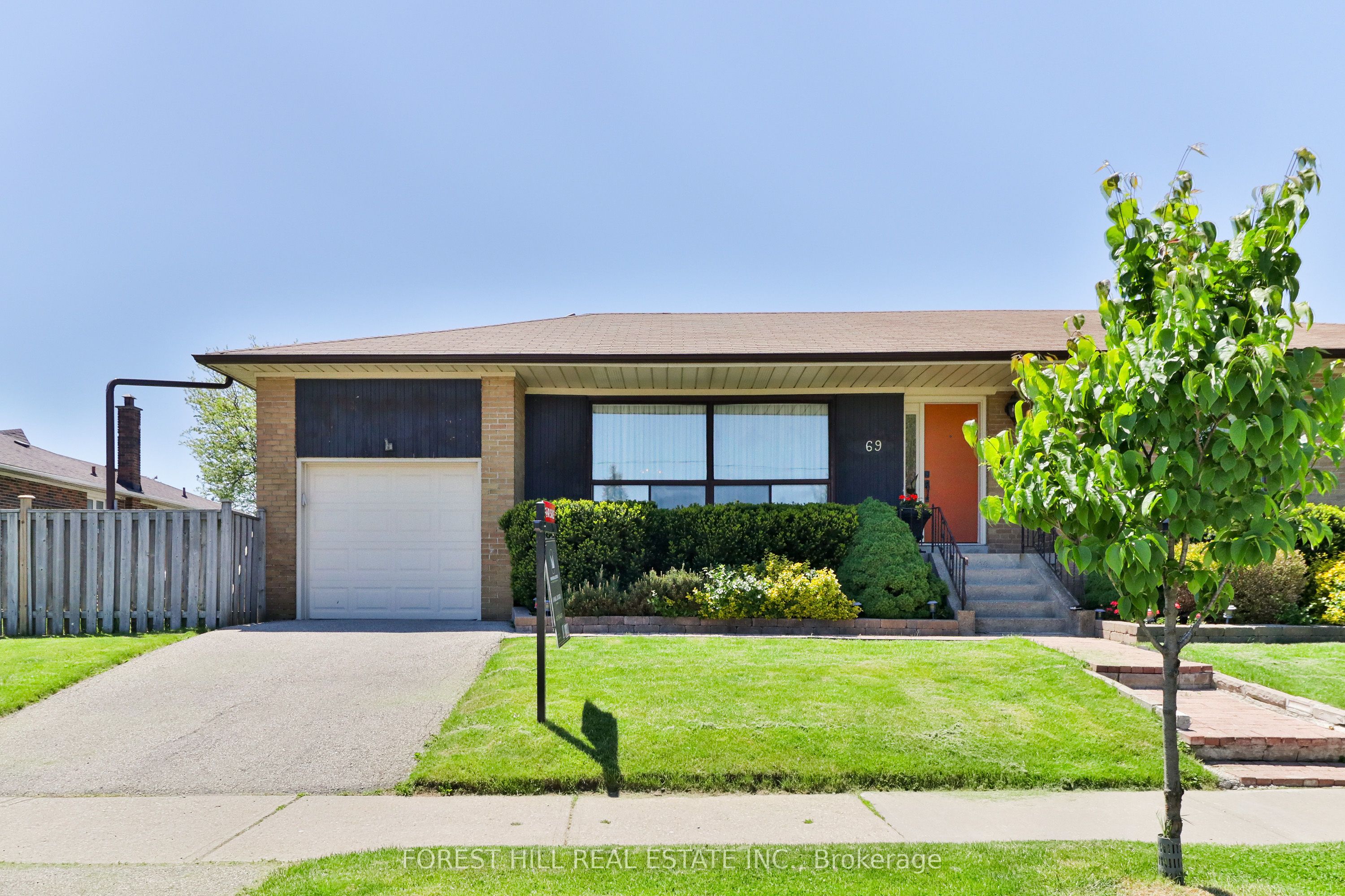 69 Rayside Drive