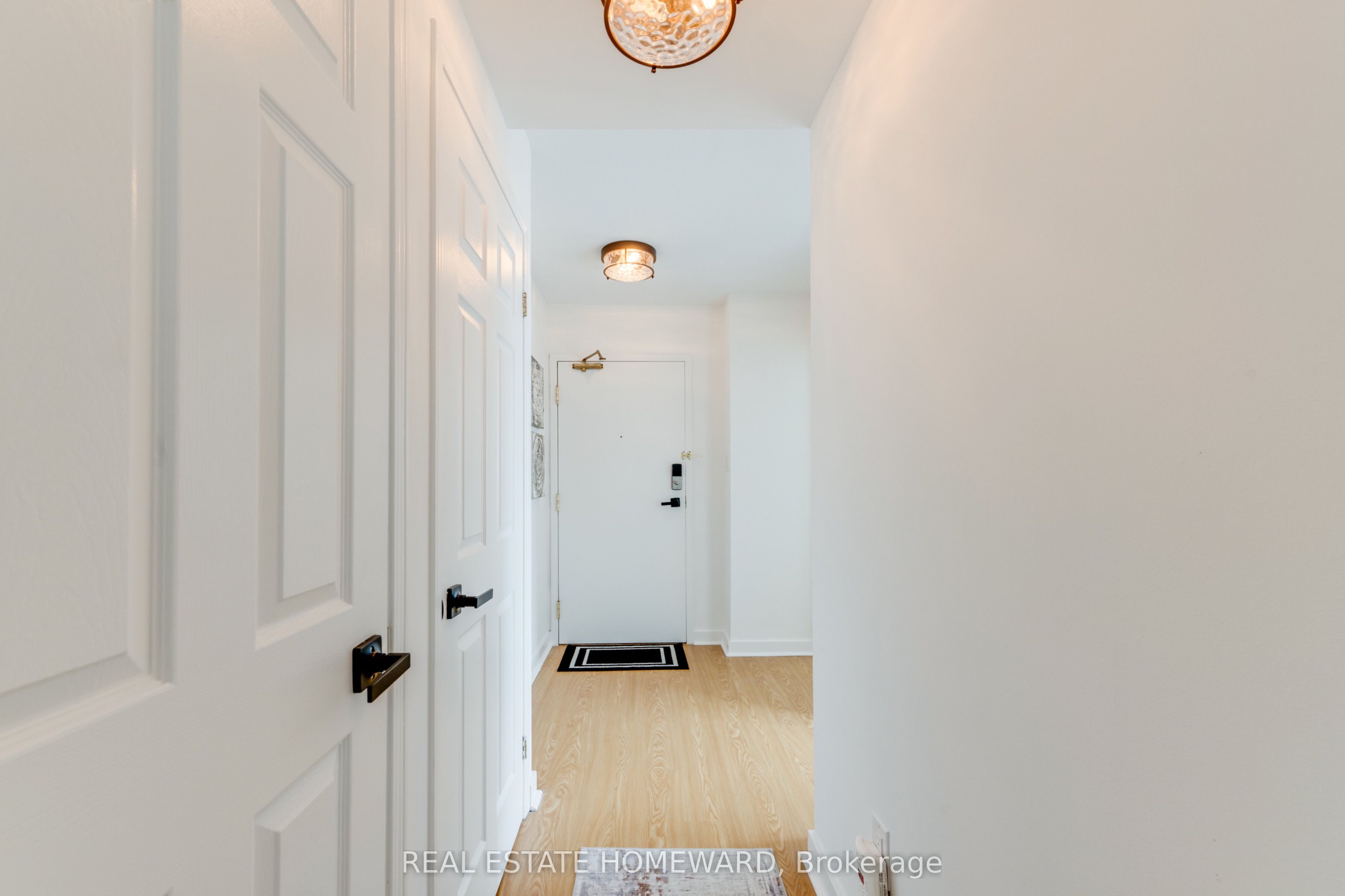 716 Kingston Road 304