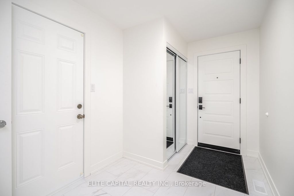 Photo of 1995 Pine Grove Avenue, Pickering, ON L1V 6W4 (MLS # E13435572)