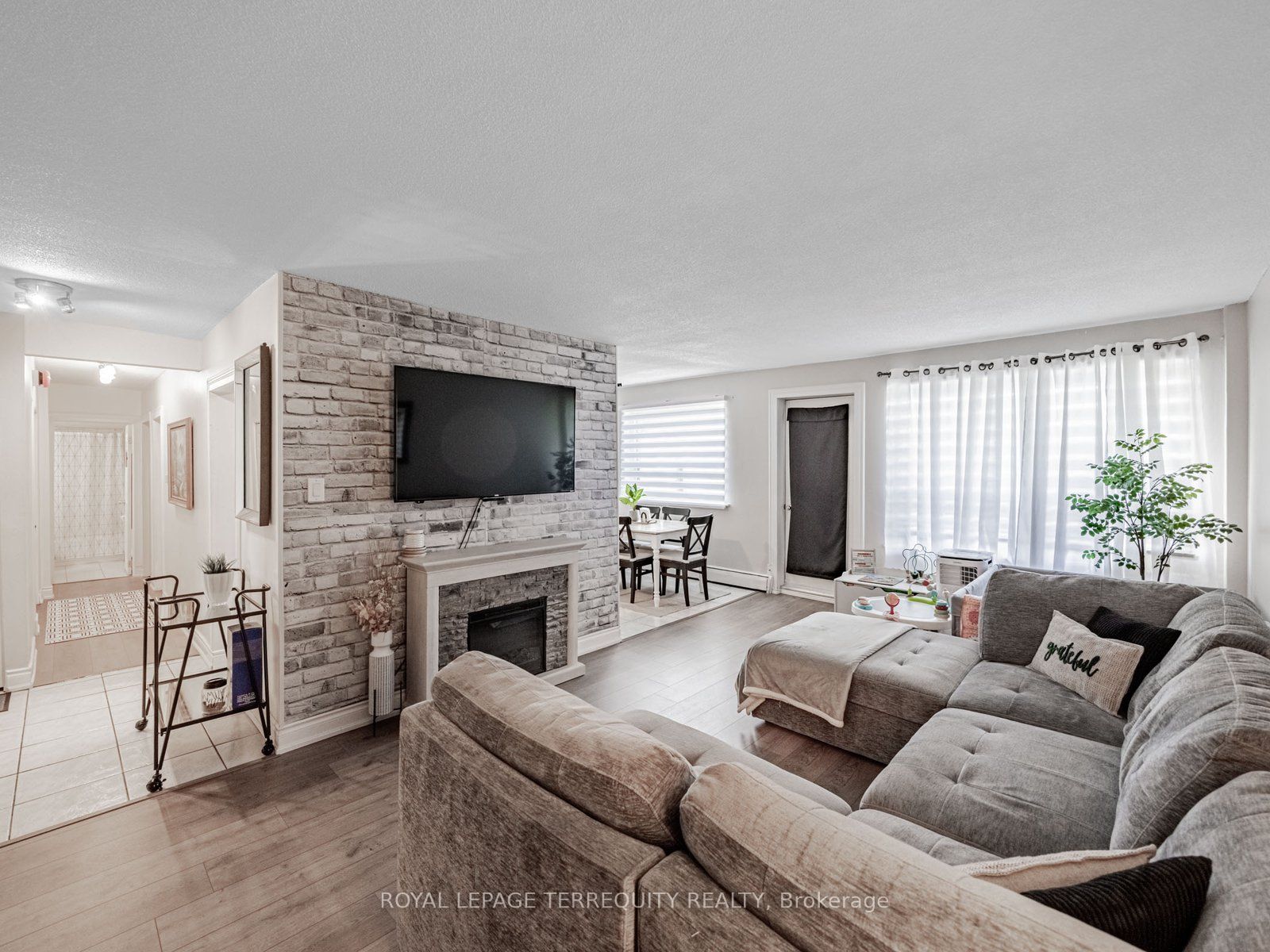 2411 New Street 205