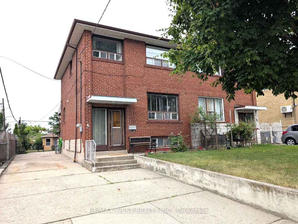 Photo of 6 Dalrymple Drive, Toronto, ON M6N 4S3 (MLS # W12255314)