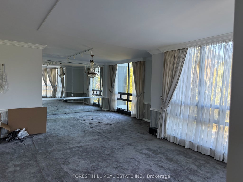 Photo of 625 Avenue Road #503, Toronto, ON M4V 2K7 (MLS # C14106226)