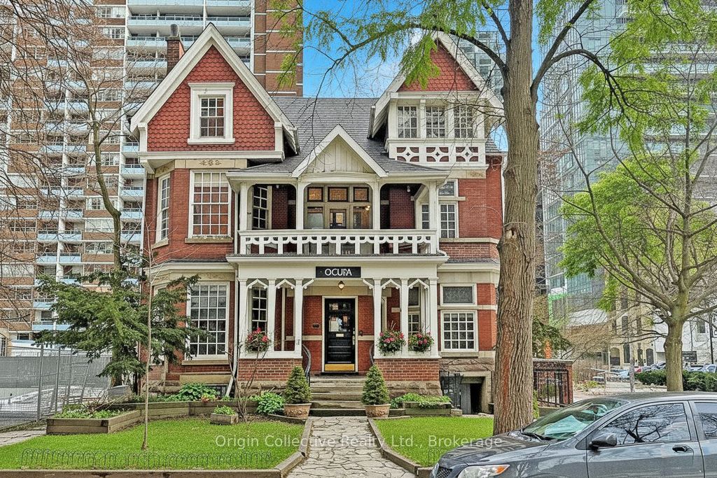 Photo of 17 Isabella Street, Toronto, ON M4Y 1M7 (MLS # C12387645)