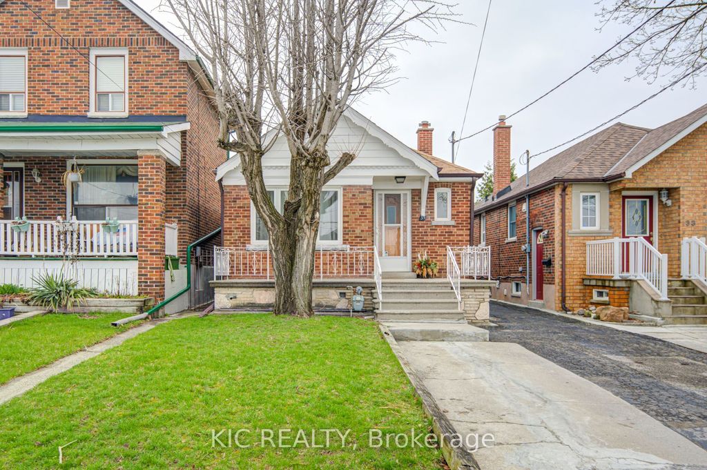 Photo of 35 MONTCALM Avenue, Toronto, ON M6E 4N2 (MLS # W13021562)