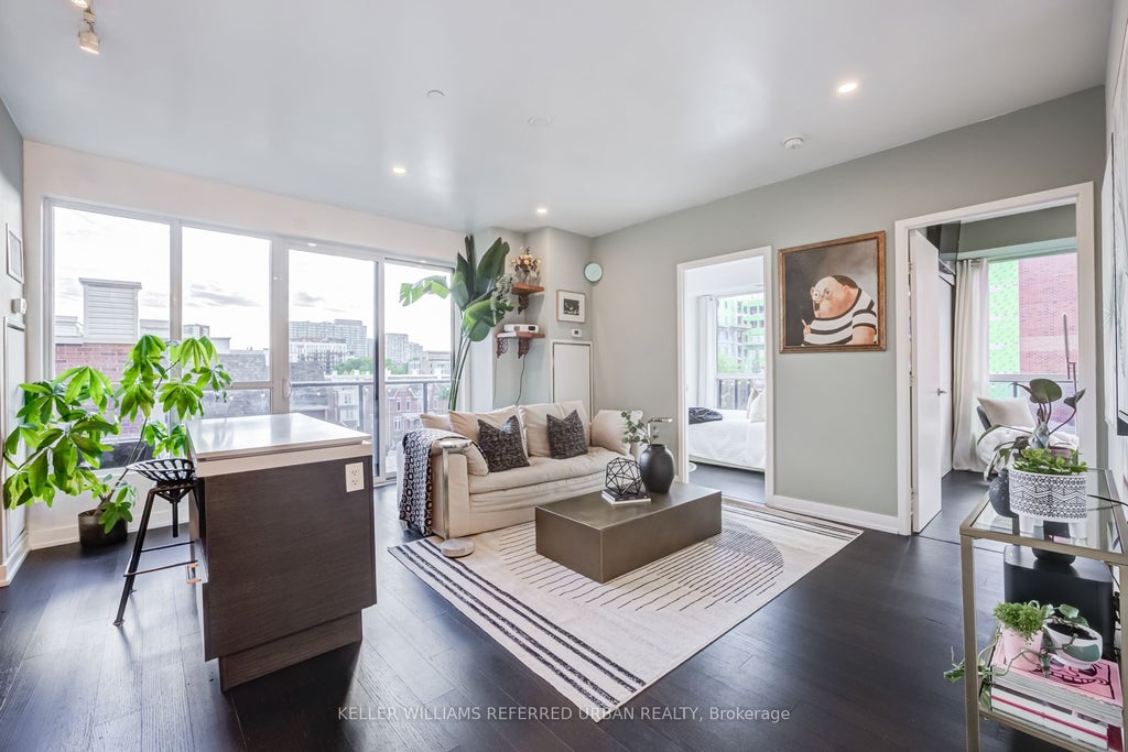Photo of 1030 King Street W #459, Toronto, ON M6K 0B4 (MLS # C13461174)