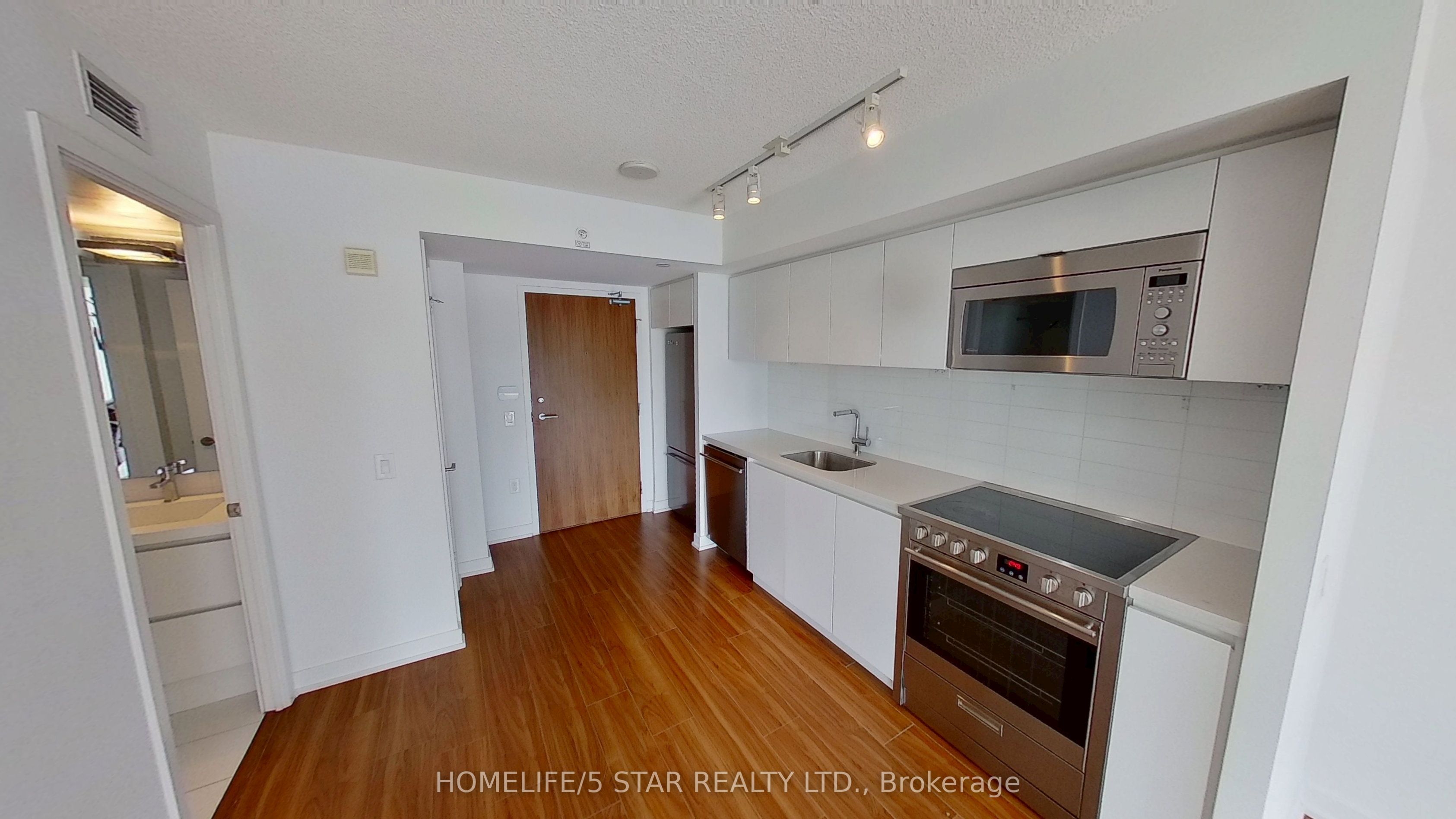 75 QUEENS WHARF Road 910