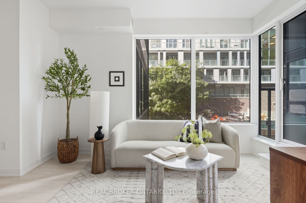 Photo of 127 Broadway Avenue #207, Toronto, ON M4P 1V4 (MLS # C12451730)