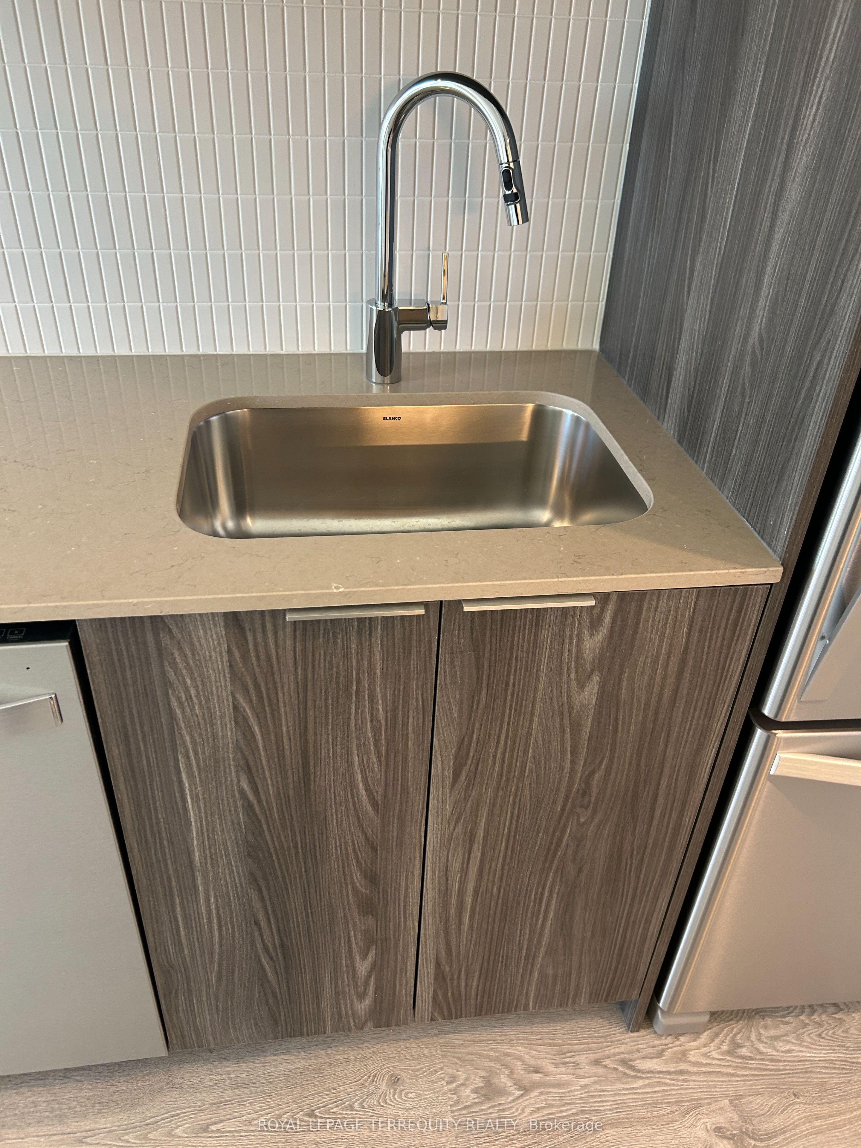 720 Whitlock Avenue 302