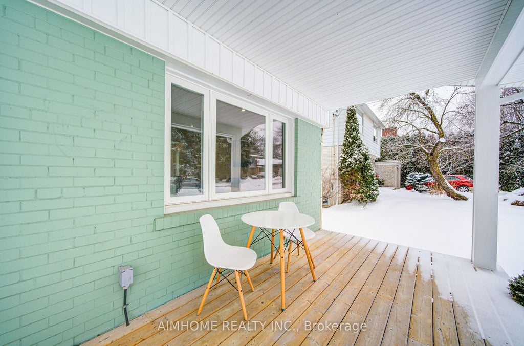 Photo of 222 Richmond Street, Richmond Hill, ON L4C 3Y8 (MLS # N13638440)