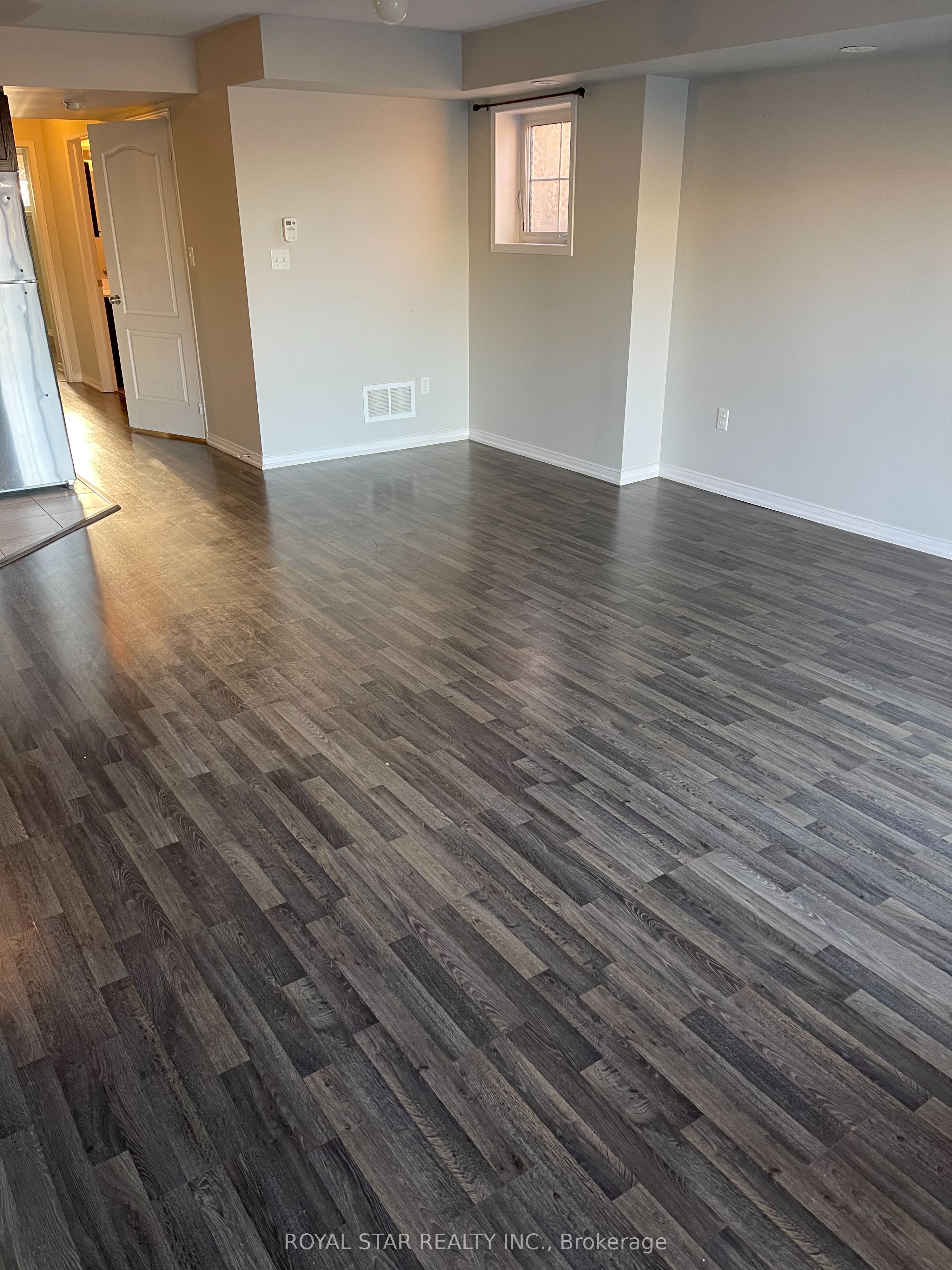 2484 Post Road 1