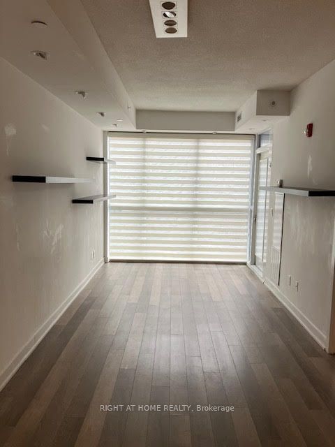 5240 Dundas Street B215