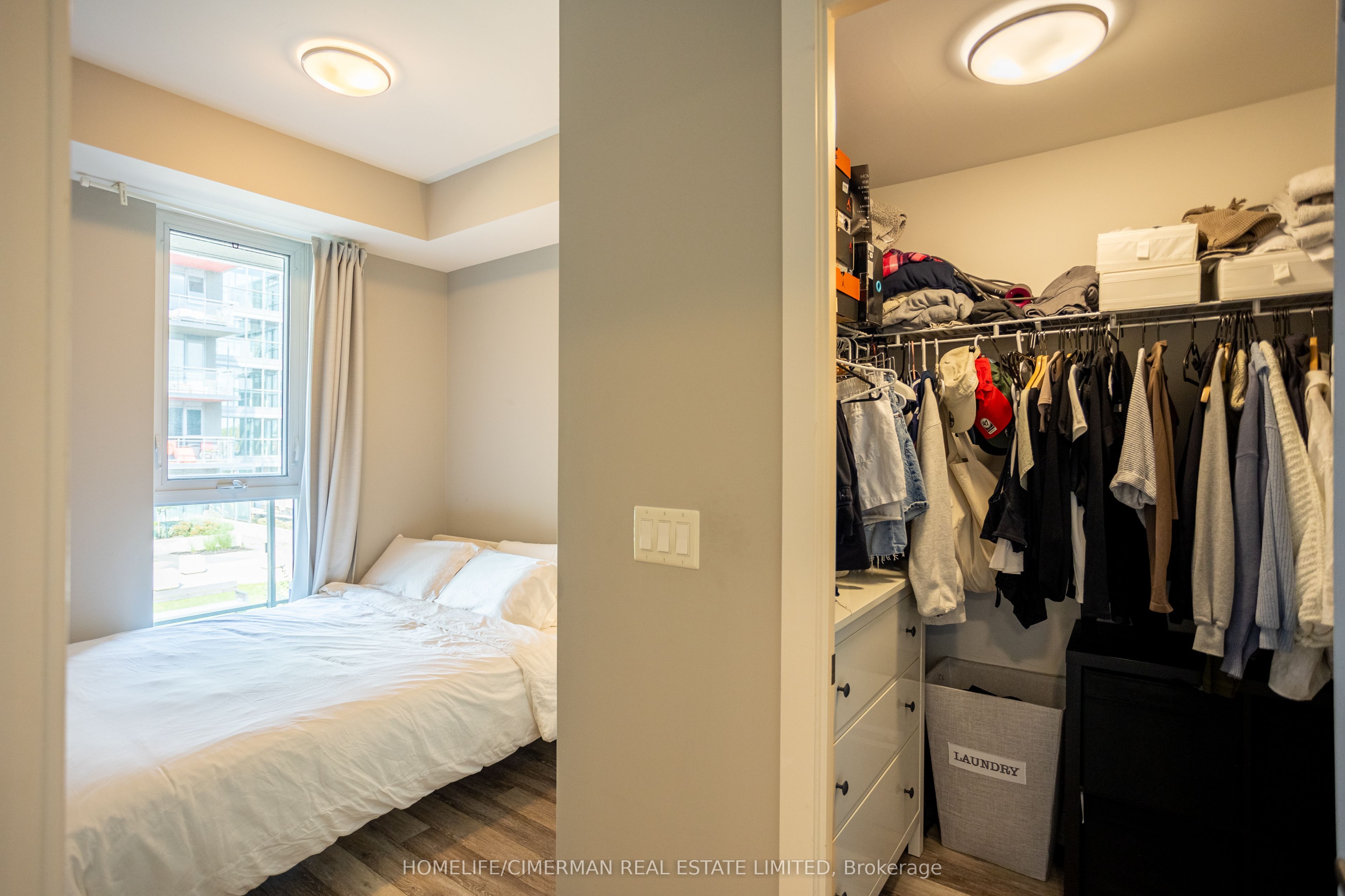 5260 Dundas Street C323