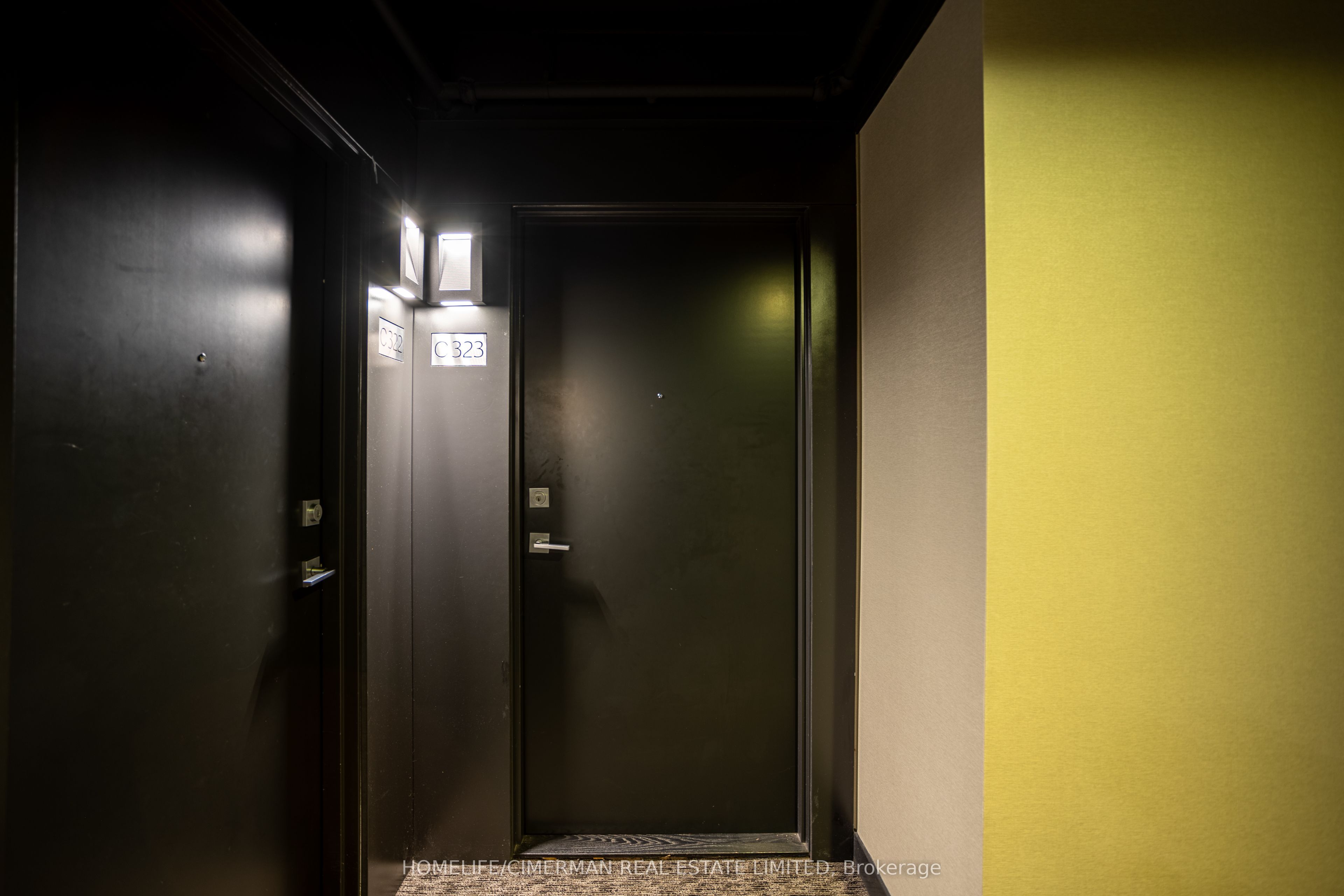 5260 Dundas Street C323